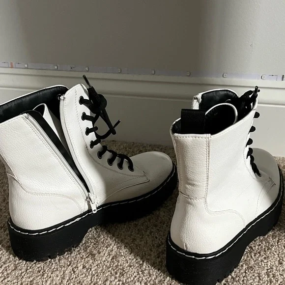 worn once to Trippie Redd concert , perfect condition - Picture 3 of 4